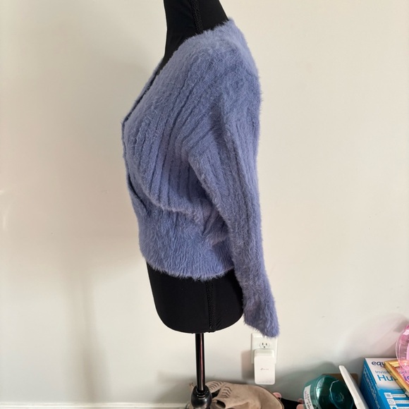 ASTR Women's Veda Sweater V Neck Wrap Blue Size Small - Picture 5 of 9